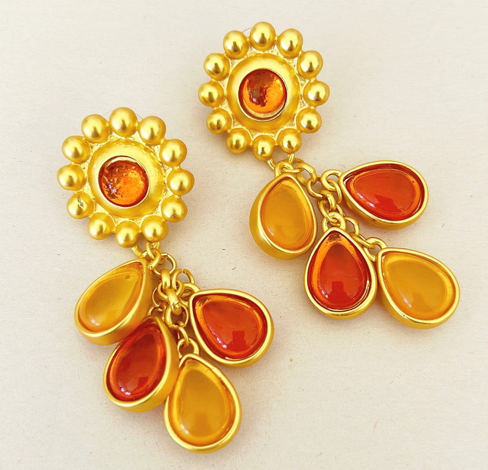 Everyday - Beautiful pair of citrine colored style pierced earrings.